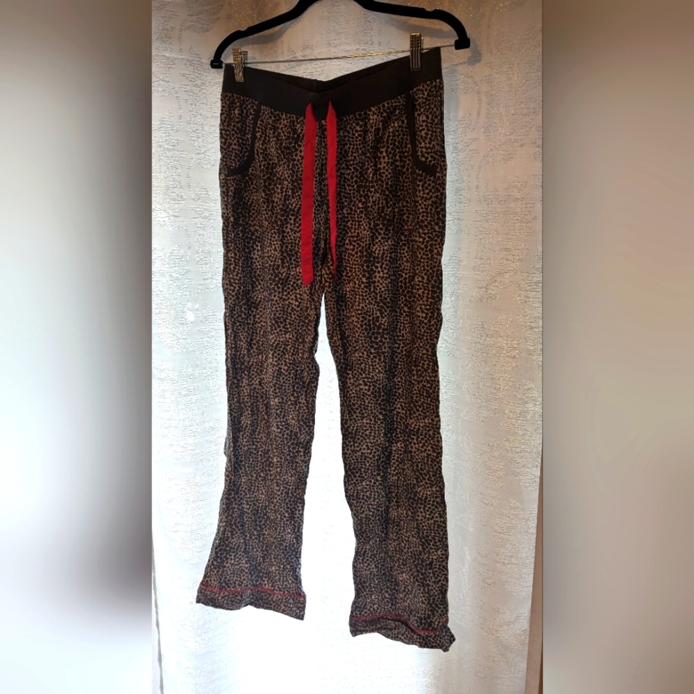 Victoria secret pajama bottom, size small